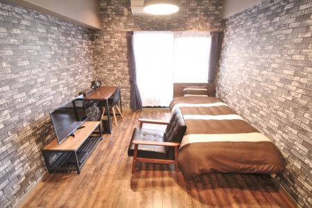 ロマネスク博多駅前 H　