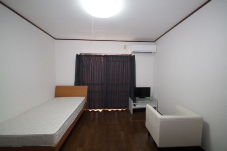 ヴィレッジナウ岡本　３B