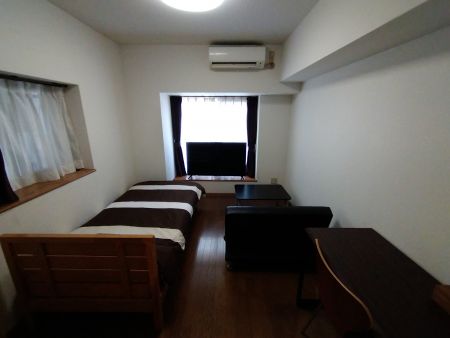 ダイナコートエスタディオレシェンテ　A　【NET無料】【５０型テレビ設置】